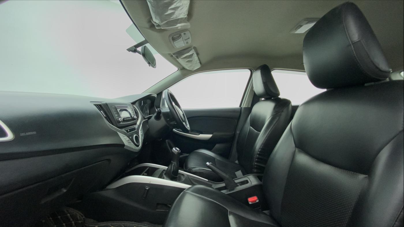 2018 Maruti Baleno DELTA PETROL 1.2, Petrol, Manual, 60,083 km, Right Side Front Door Cabin
