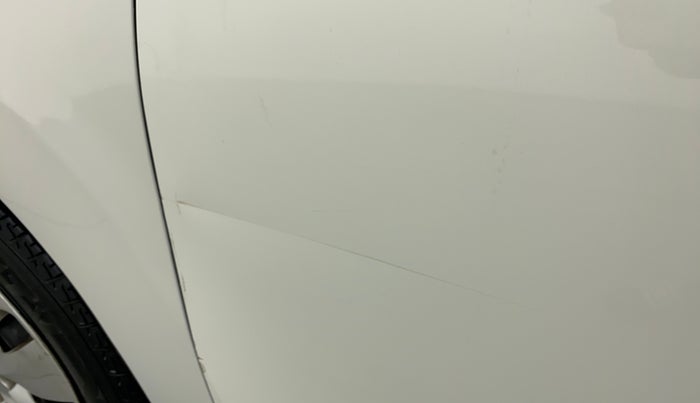 2018 Maruti Baleno DELTA PETROL 1.2, Petrol, Manual, 60,083 km, Front passenger door - Slightly dented