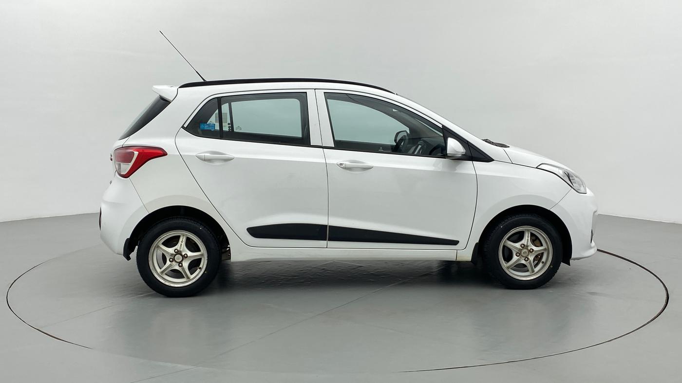 2019 Hyundai Grand i10 SPORTZ 1.2 KAPPA VTVT, Petrol, Manual, 23,291 km, Right Side View