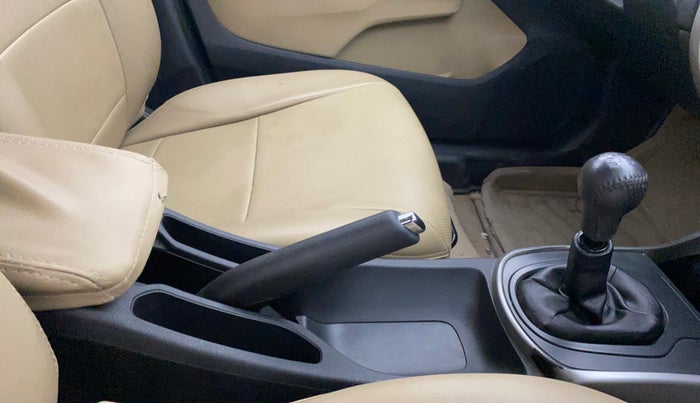 2019 Honda City 1.5L I-VTEC VX, Petrol, Manual, 24,329 km, Gear Lever