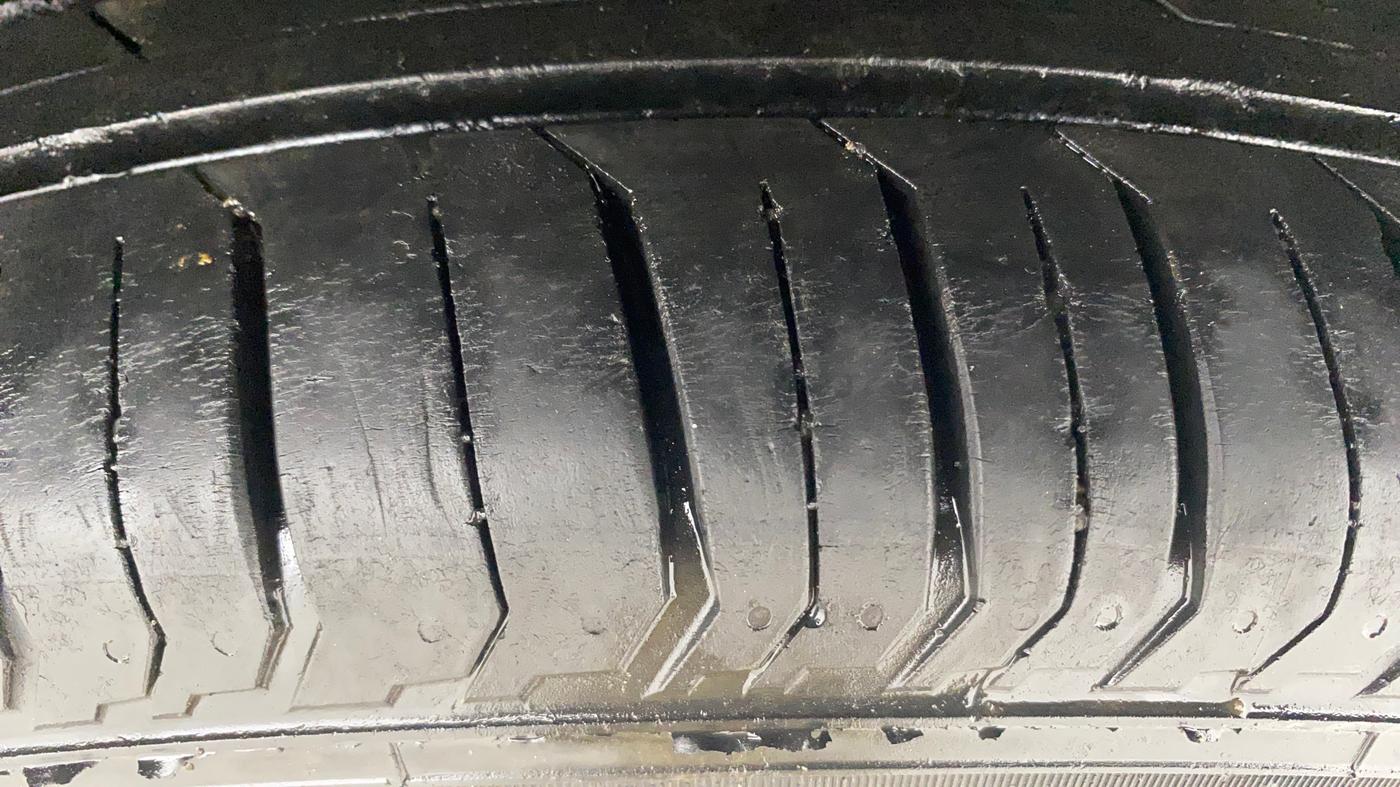 2021 Tata PUNCH ACCOMPLISHED MT, Petrol, Manual, 38,617 km, Left Rear Tyre Tread