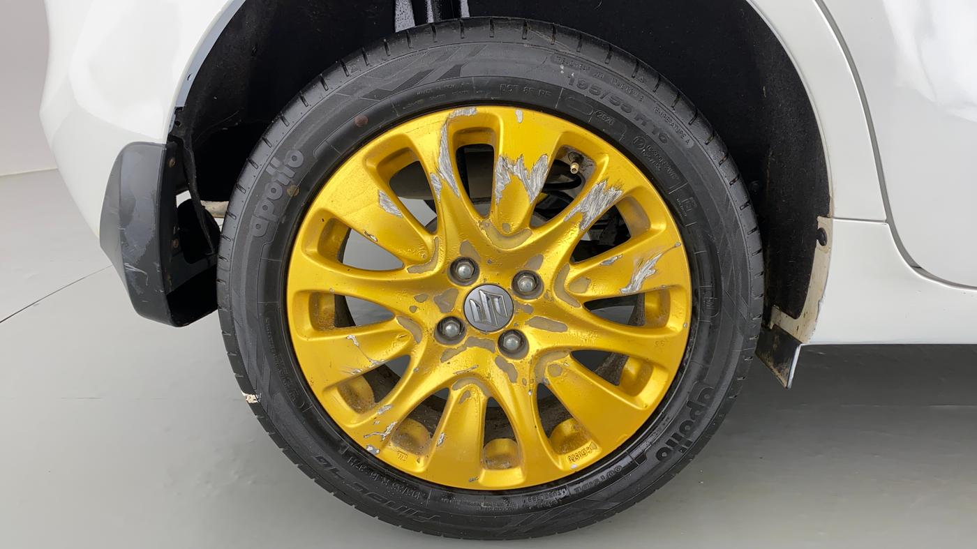 2017 Maruti Baleno ZETA DDIS 190, Diesel, Manual, 74,428 km, Right Rear Wheel