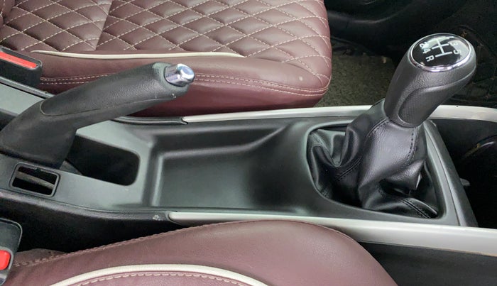2017 Maruti Baleno ZETA DDIS 190, Diesel, Manual, 74,428 km, Gear Lever
