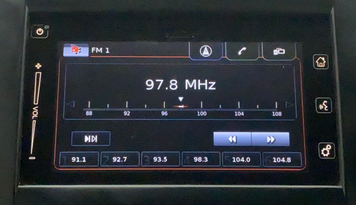 2016 Maruti Vitara Brezza ZDI PLUS DUAL TONE, Diesel, Manual, 69,291 km, Infotainment System