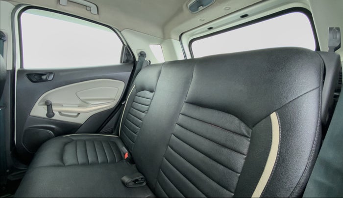 2014 Ford Ecosport 1.5AMBIENTE TI VCT, Petrol, Manual, 71,290 km, Right Side Rear Door Cabin