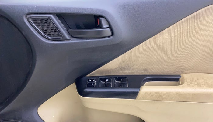 2016 Honda City 1.5L I-VTEC SV CVT, Petrol, Automatic, 76,626 km, Driver Side Door Panels Control