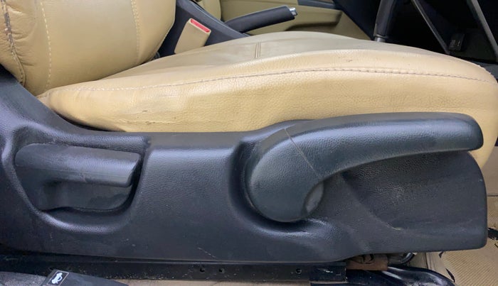 2016 Honda City 1.5L I-VTEC SV CVT, Petrol, Automatic, 76,626 km, Driver Side Adjustment Panel