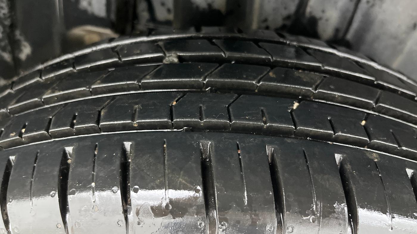 2024 Maruti FRONX SIGMA 1.2 MT, Petrol, Manual, 49,108 km, Right Rear Tyre Tread