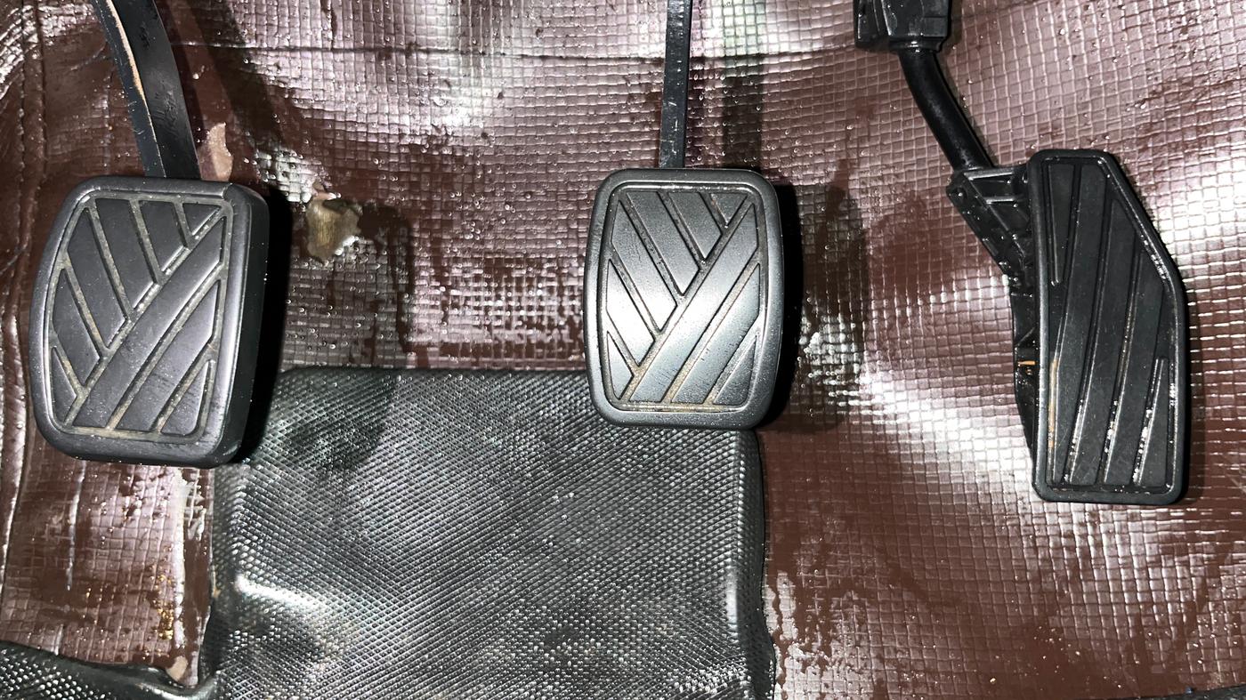 2024 Maruti FRONX SIGMA 1.2 MT, Petrol, Manual, 49,108 km, Pedals