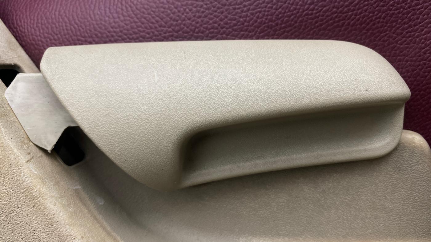2014 Maruti Ciaz ZXI, Petrol, Manual, 1,02,537 km, Driver Side Adjustment Panel