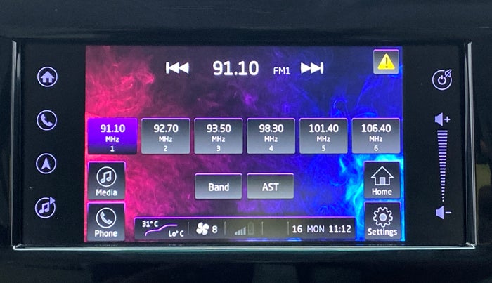 2018 Mahindra MARAZZO M8 7 STR, Diesel, Manual, 32,923 km, Infotainment System