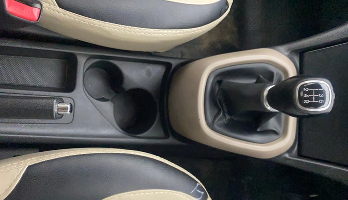 2014 Hyundai Xcent SX 1.2, Petrol, Manual, 34,576 km, Gear Lever