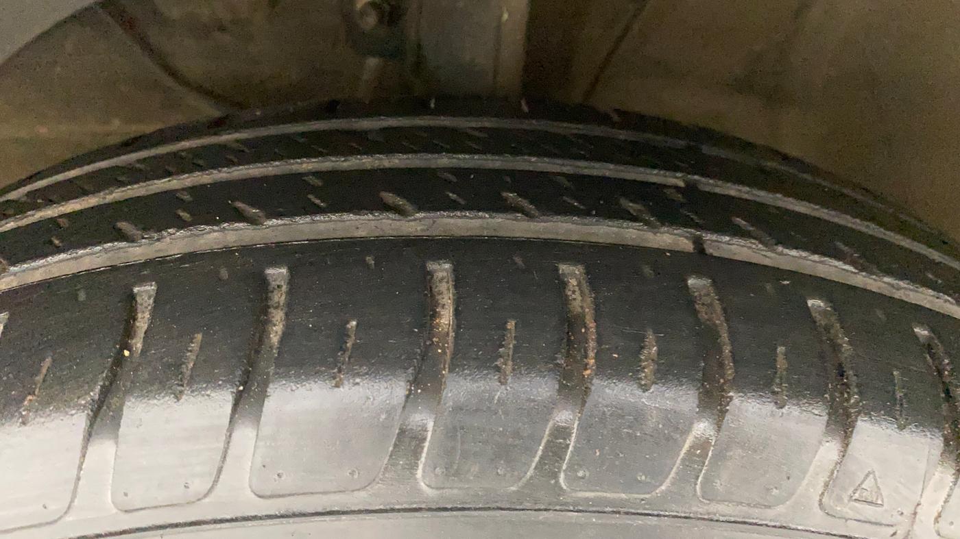 2021 Maruti Swift VXI, Petrol, Manual, 29,015 km, Left Front Tyre Tread