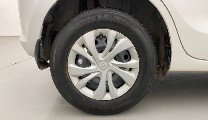 2021 Maruti Swift VXI, Petrol, Manual, 29,015 km, Right Rear Wheel