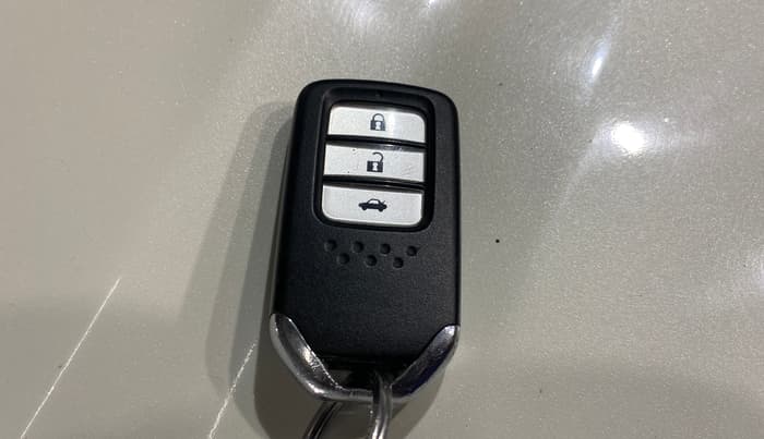 2015 Honda City 1.5L I-VTEC VX, Petrol, Manual, 69,046 km, Key Close Up