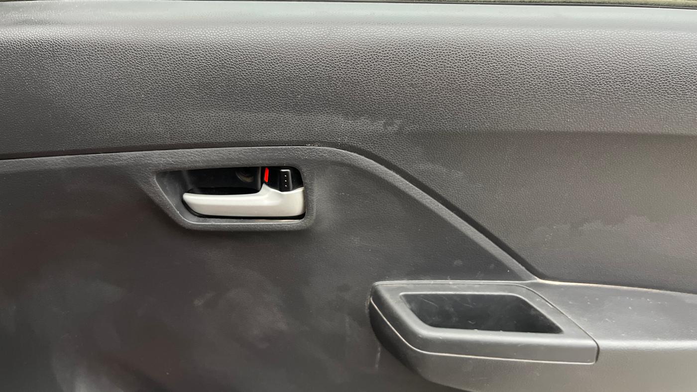 2023 Maruti Alto K10 VXI PLUS, Petrol, Manual, 68,841 km, Driver Side Door Panels Control