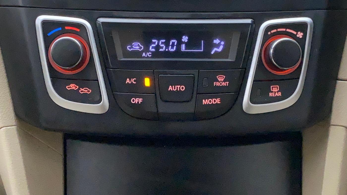 2016 Maruti Ciaz ZXI+, Petrol, Manual, 44,593 km, Automatic Climate Control