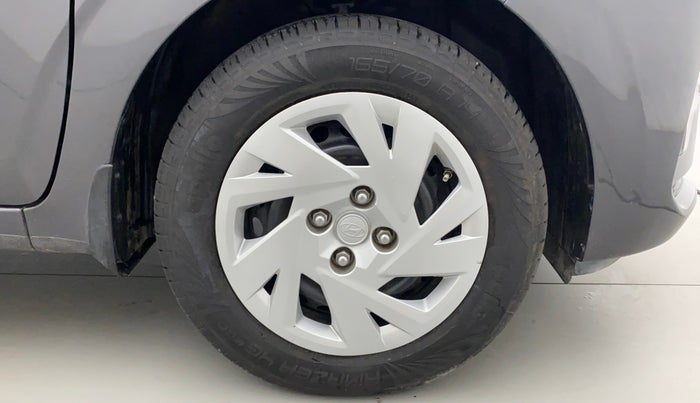 2023 Hyundai GRAND I10 NIOS MAGNA 1.2 KAPPA VTVT, Petrol, Manual, 4,523 km, Right Front Wheel