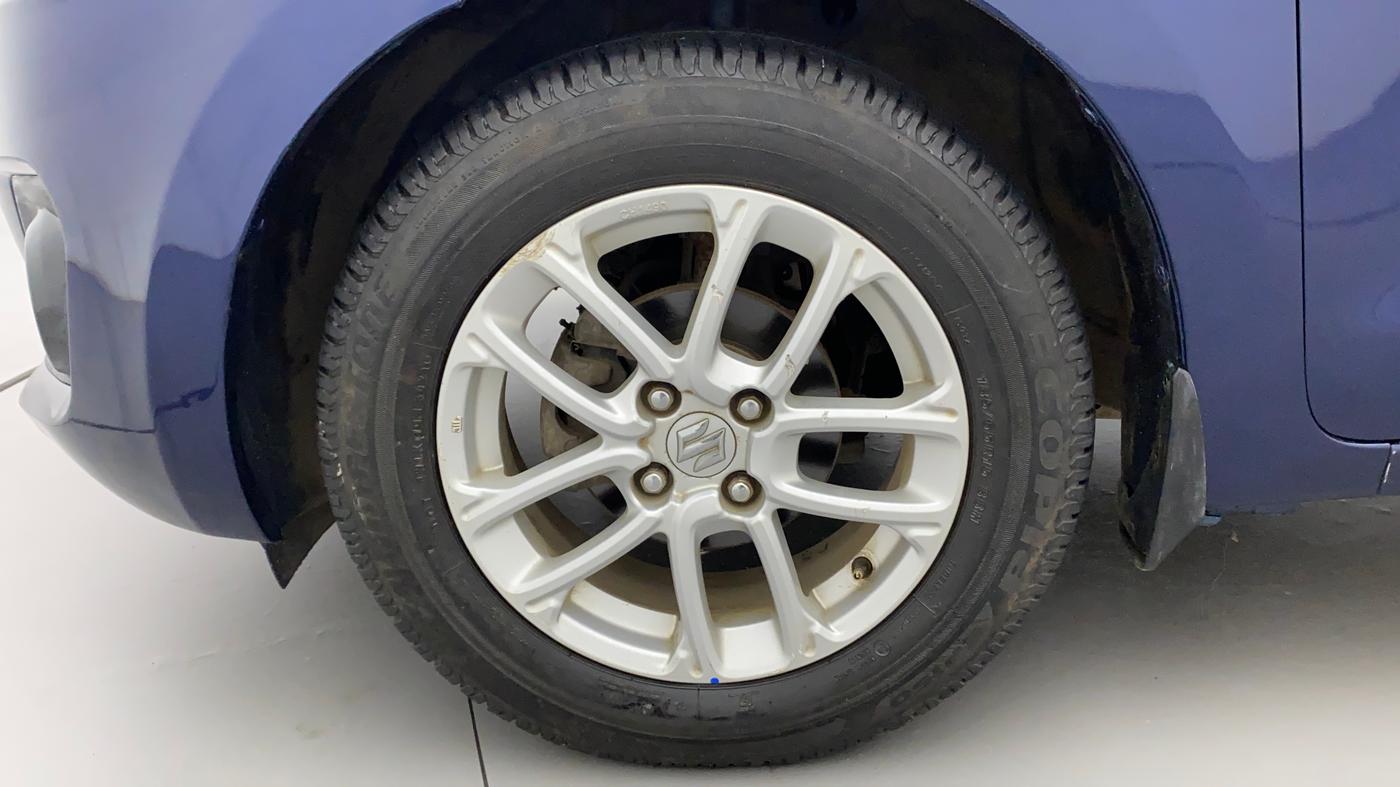 2018 Maruti Swift ZXI AMT, Petrol, Automatic, 66,779 km, Left Front Wheel
