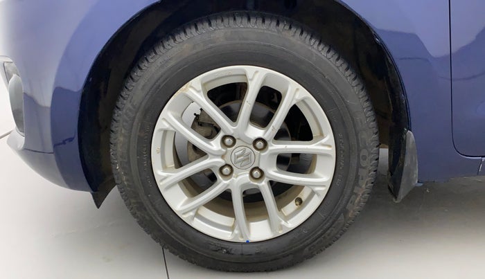 2018 Maruti Swift ZXI AMT, Petrol, Automatic, 66,779 km, Left Front Wheel