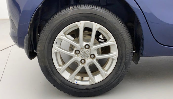 2018 Maruti Swift ZXI AMT, Petrol, Automatic, 66,779 km, Right Rear Wheel