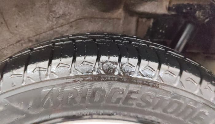 2017 Maruti Wagon R 1.0 VXI, Petrol, Manual, 48,295 km, Left Rear Tyre Tread