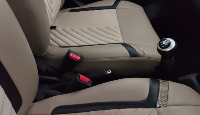 2017 Maruti Wagon R 1.0 VXI, Petrol, Manual, 48,295 km, Gear Lever