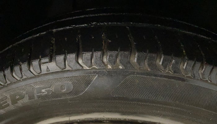 2022 Tata ALTROZ XE PETROL, Petrol, Manual, 74,298 km, Right Front Tyre Tread