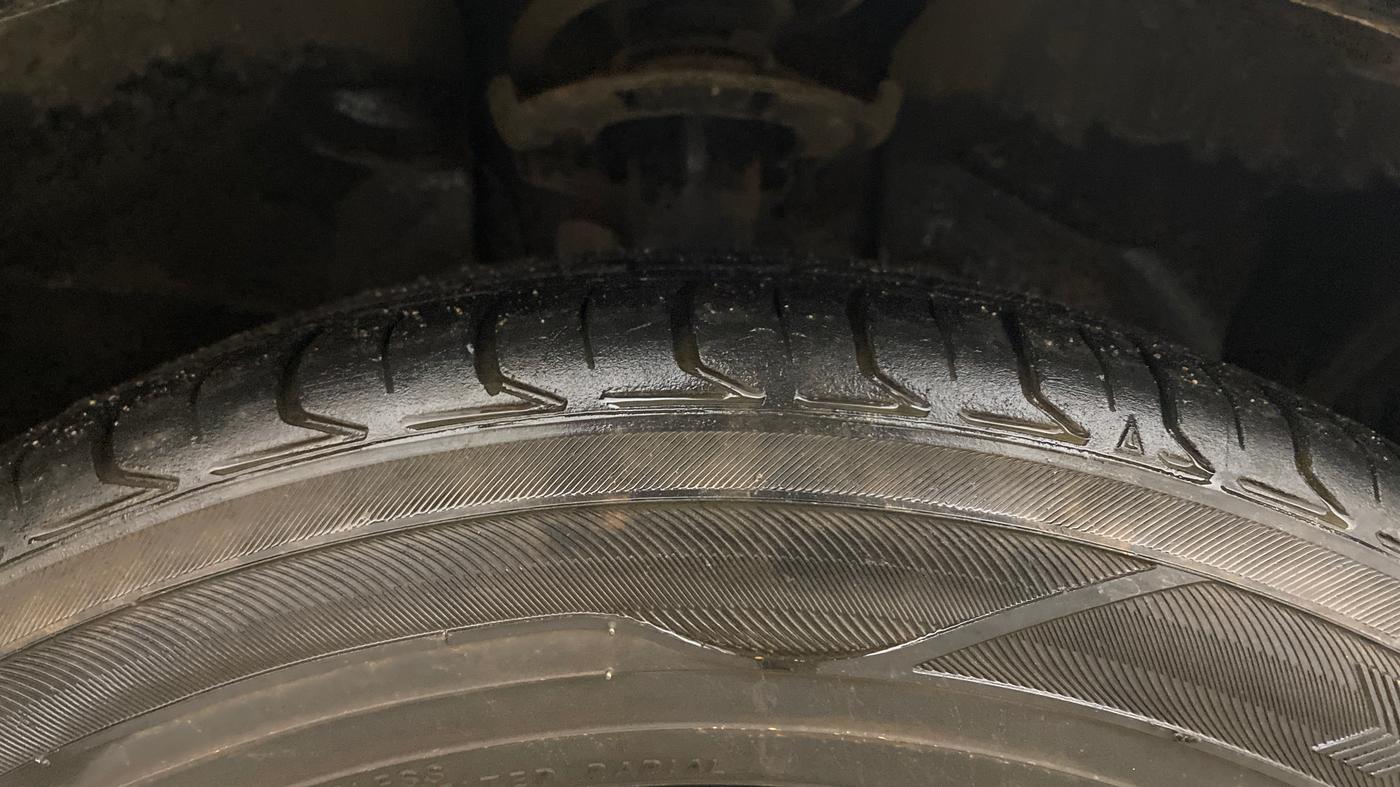 2021 Ford FREESTYLE TITANIUM PLUS 1.2 PETROL, Petrol, Manual, 28,644 km, Right Front Tyre Tread