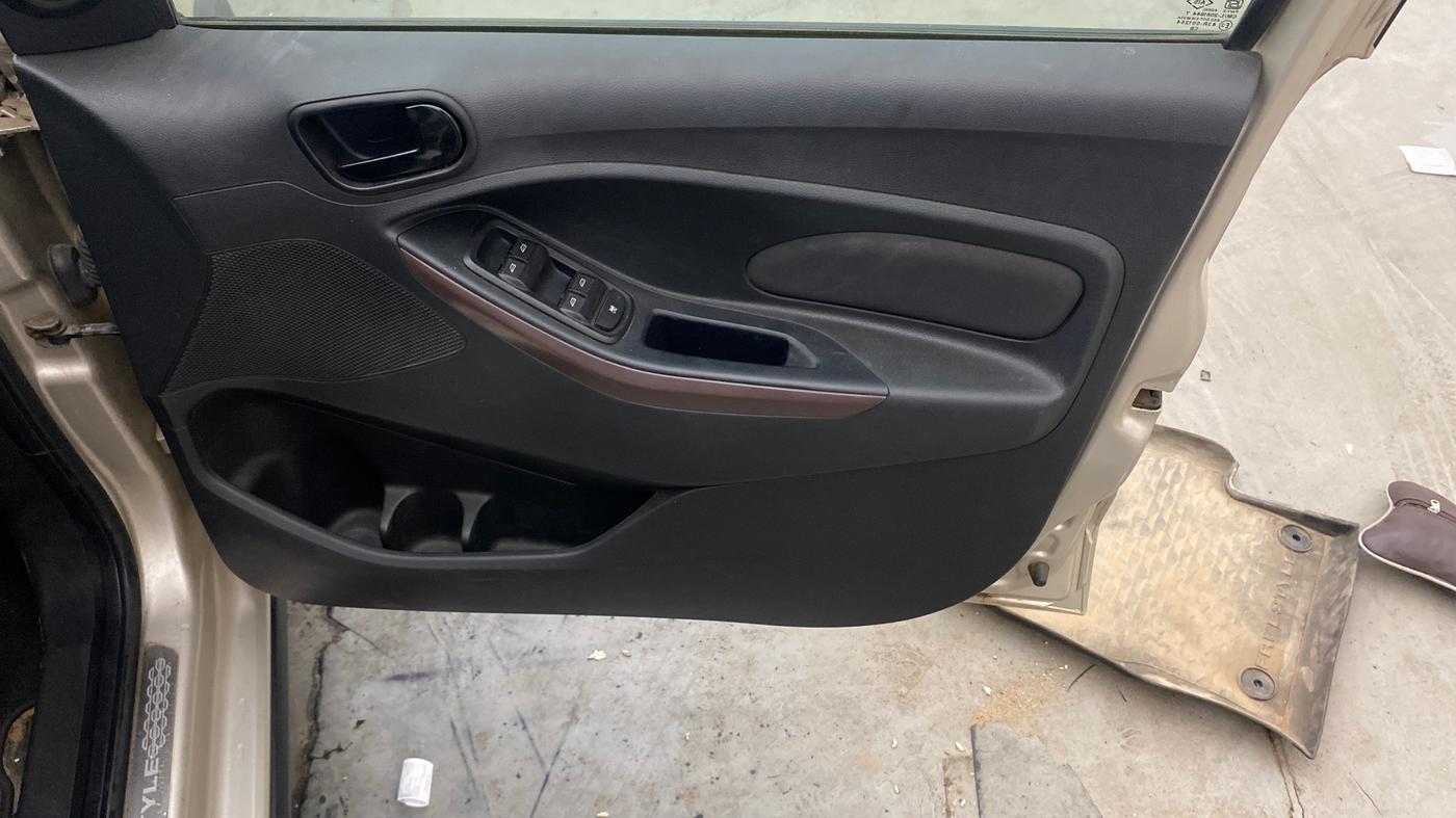 2021 Ford FREESTYLE TITANIUM PLUS 1.2 PETROL, Petrol, Manual, 28,644 km, Driver Side Door Panels Control