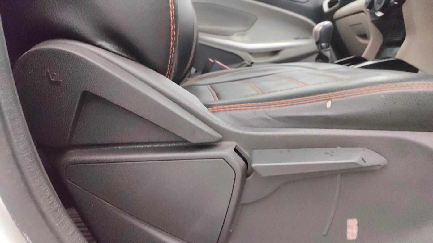 2013 Ford Ecosport TREND 1.5L PETROL, Petrol, Manual, 72,319 km, Driver Side Adjustment Panel
