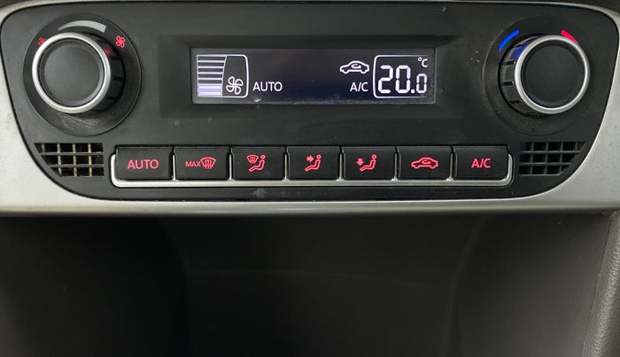 2017 Volkswagen Vento HIGHLINE 1.2 TSI AT, Petrol, Automatic, 86,330 km, Automatic Climate Control