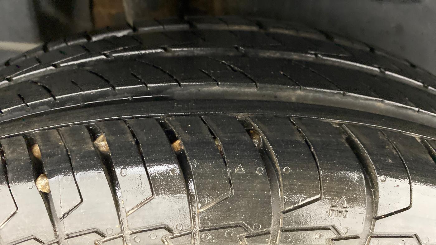 2021 Maruti Dzire VXI, Petrol, Manual, 7,848 km, Right Rear Tyre Tread