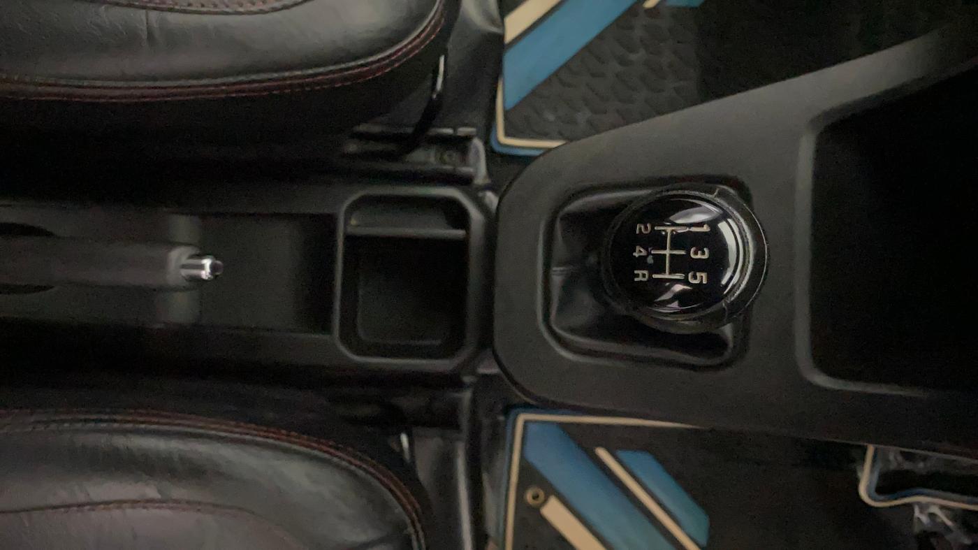 2019 Maruti New Wagon-R ZXI 1.2, Petrol, Manual, 1,15,387 km, Gear Lever