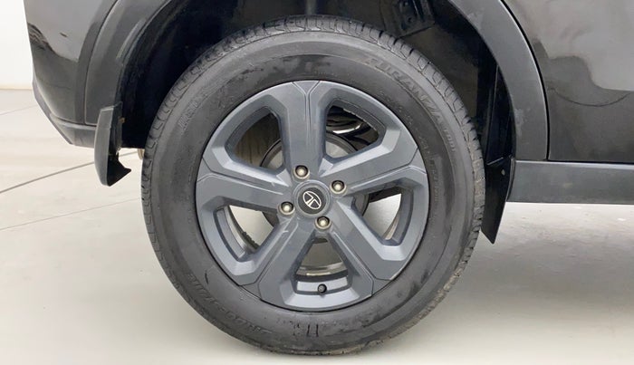 2021 Tata NEXON XZA PLUS (O) PETROL DARK EDITION, Petrol, Automatic, 20,886 km, Right Rear Wheel
