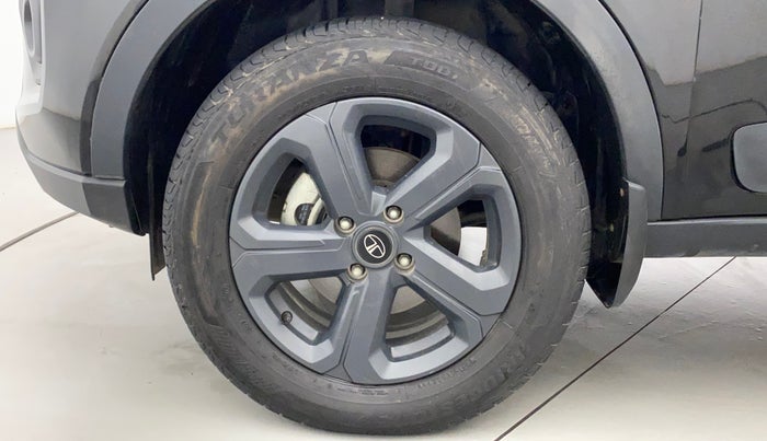 2021 Tata NEXON XZA PLUS (O) PETROL DARK EDITION, Petrol, Automatic, 20,886 km, Left Front Wheel