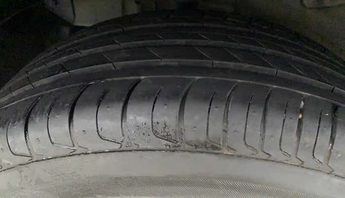 2021 Tata NEXON XZA PLUS (O) PETROL DARK EDITION, Petrol, Automatic, 20,886 km, Right Rear Tyre Tread