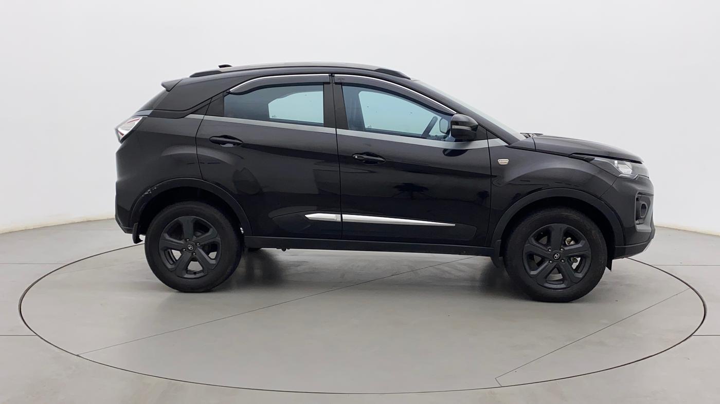 2021 Tata NEXON XZA PLUS (O) PETROL DARK EDITION, Petrol, Automatic, 20,886 km, Right Side View