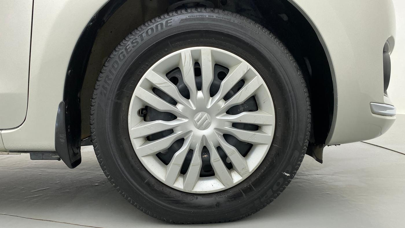 2018 Maruti Dzire VXI, Petrol, Manual, 27,307 km, Right Front Wheel