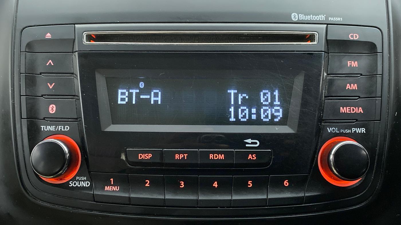 2018 Maruti Dzire VXI, Petrol, Manual, 27,307 km, Infotainment System