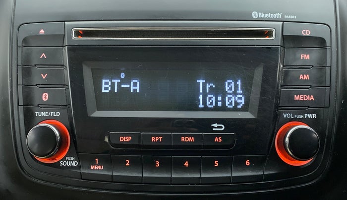 2018 Maruti Dzire VXI, Petrol, Manual, 27,307 km, Infotainment System