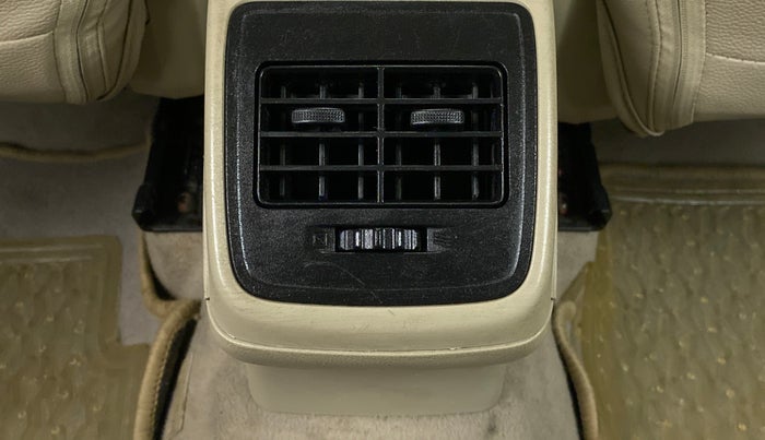 2018 Maruti Dzire VXI, Petrol, Manual, 27,307 km, Rear AC Vents