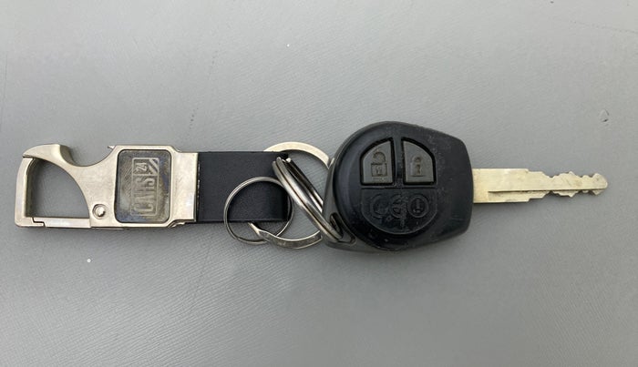 2018 Maruti Dzire VXI, Petrol, Manual, 27,307 km, Key Close Up