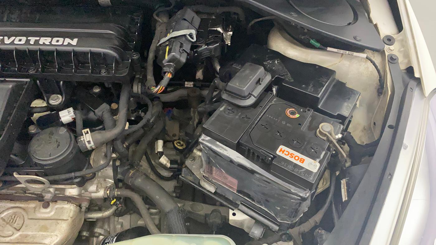 2017 Tata Tiago WIZZ EDITION PETROL, Petrol, Manual, 41,939 km, Engine View - Left