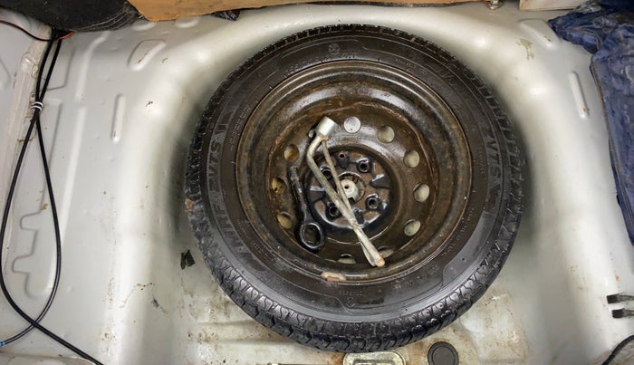 2018 Hyundai Eon MAGNA +, Petrol, Manual, 23,509 km, Spare Tyre