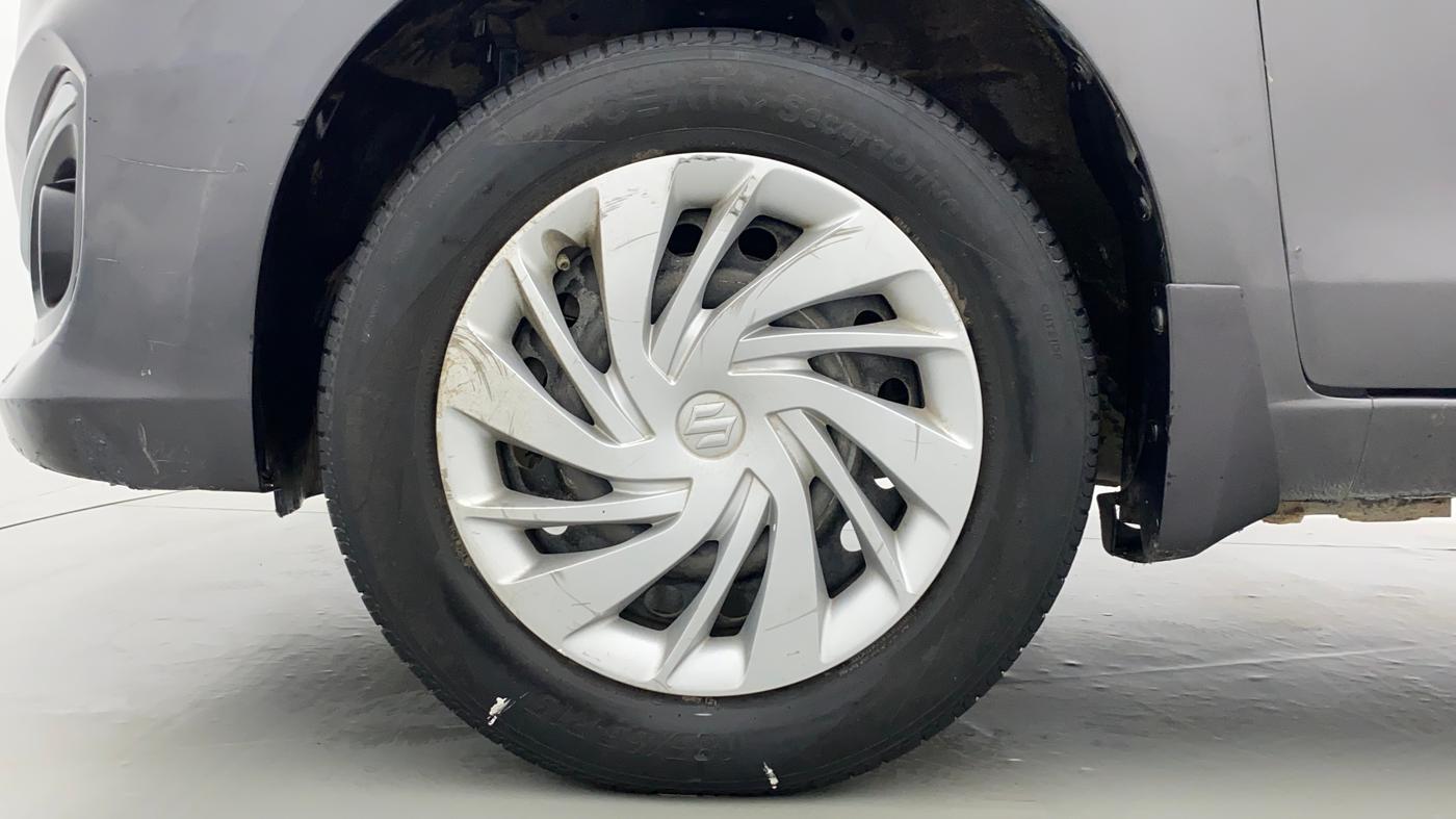 2013 Maruti Ertiga VXI, Petrol, Manual, 96,956 km, Left Front Wheel