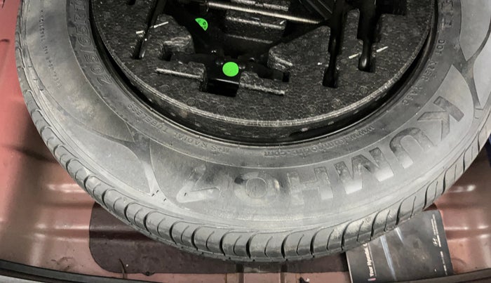 2016 Hyundai Creta SX PLUS 1.6 PETROL, Petrol, Manual, 40,923 km, Spare Tyre