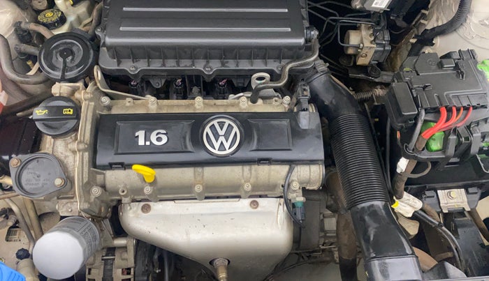 2016 Volkswagen Vento HIGHLINE 1.6 MPI, Petrol, Manual, 79,037 km, Engine View