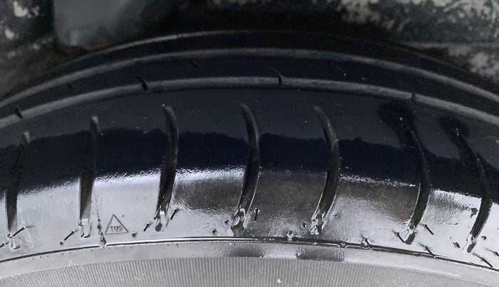 2009 Hyundai i10 MAGNA 1.2, Petrol, Manual, 85,597 km, Left Rear Tyre Tread