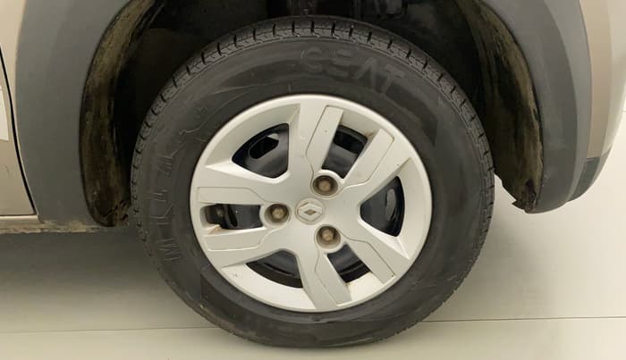 2017 Renault Kwid RXT 0.8, CNG, Manual, 64,465 km, Right Front Wheel